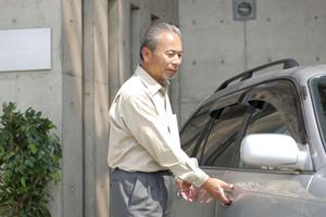 専門店で品質の高い車カバーを購入